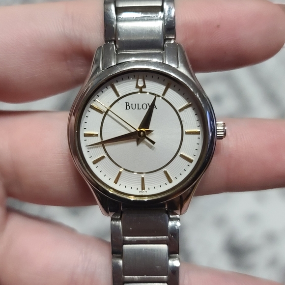 Watch - Picture 1 of 4